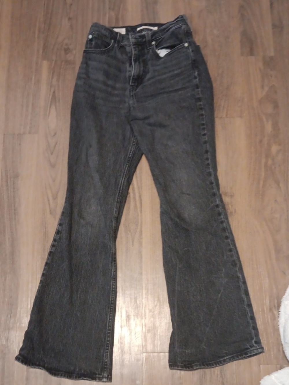 Levis Women's Black High Rise Flared Jeans